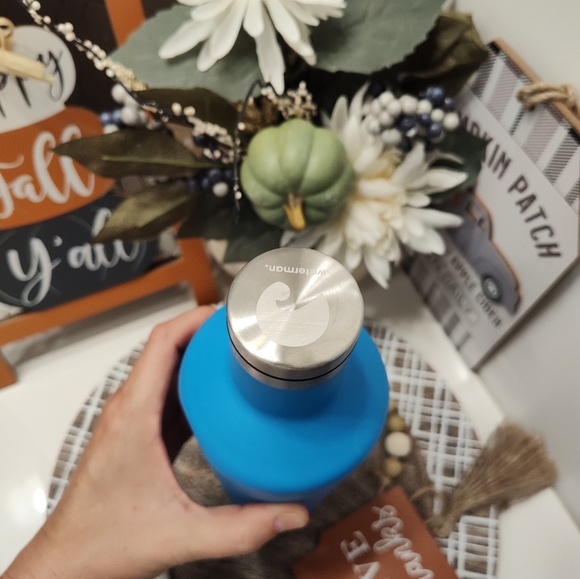 🎉EUC Corkcicle Brand Waterman 25 oz Stainless Steel Thermos Bottle, Matte Blue - Picture 9 of 9